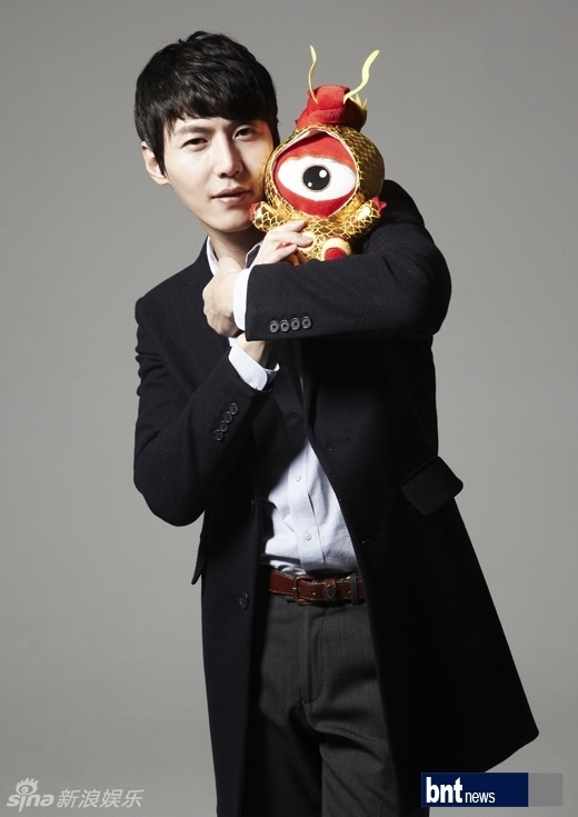 组图:韩国艺人宋在熙拍写真展现多面魅力_高清图集_新浪网