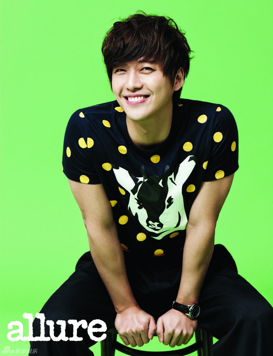 【南宫民吕珍九朴诗妍郑柔美韩胜妍等】【杂志】《allure》2012年4月