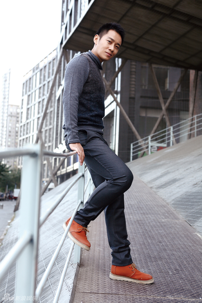 王小毅春日心情街拍