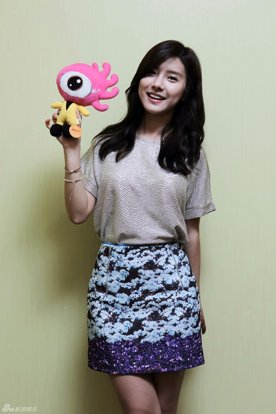 高清图:对话韩星金素恩 最爱周杰伦常和金泛等聚会_高清图集_新浪网