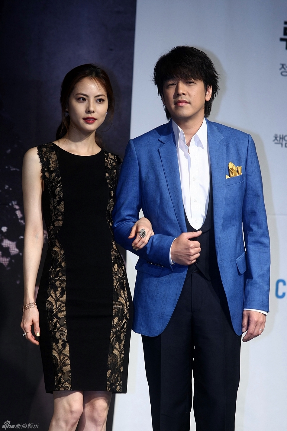 高清组图:柳时元等出席新剧《再见老婆》发布会_高清图集_新浪网