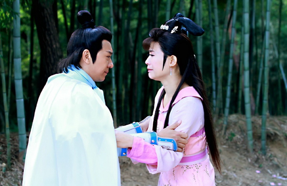 组图:《薛平贵》曝悲情剧照 宣萱陈浩民生死离别_高清图集_新浪网