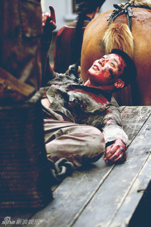 新浪娱乐讯 电影《与妻书》于5月4日登陆全国各大院线,该片以黄花岗