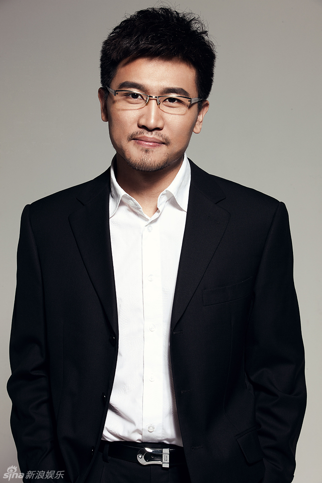 宋柳曝光轻熟男范儿写真