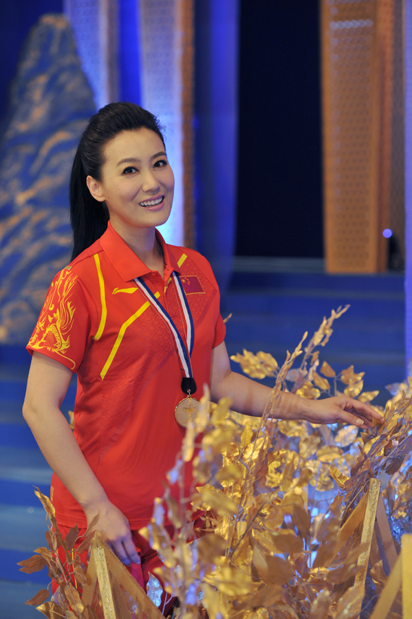 组图:谭晶李永波李宁合作伦敦奥运会战歌_高清图集_新浪网