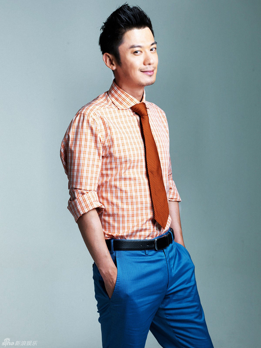 《女人的颜色》登陆江苏卫视热播,芦芳生应邀拍摄一组写真,其时尚精英