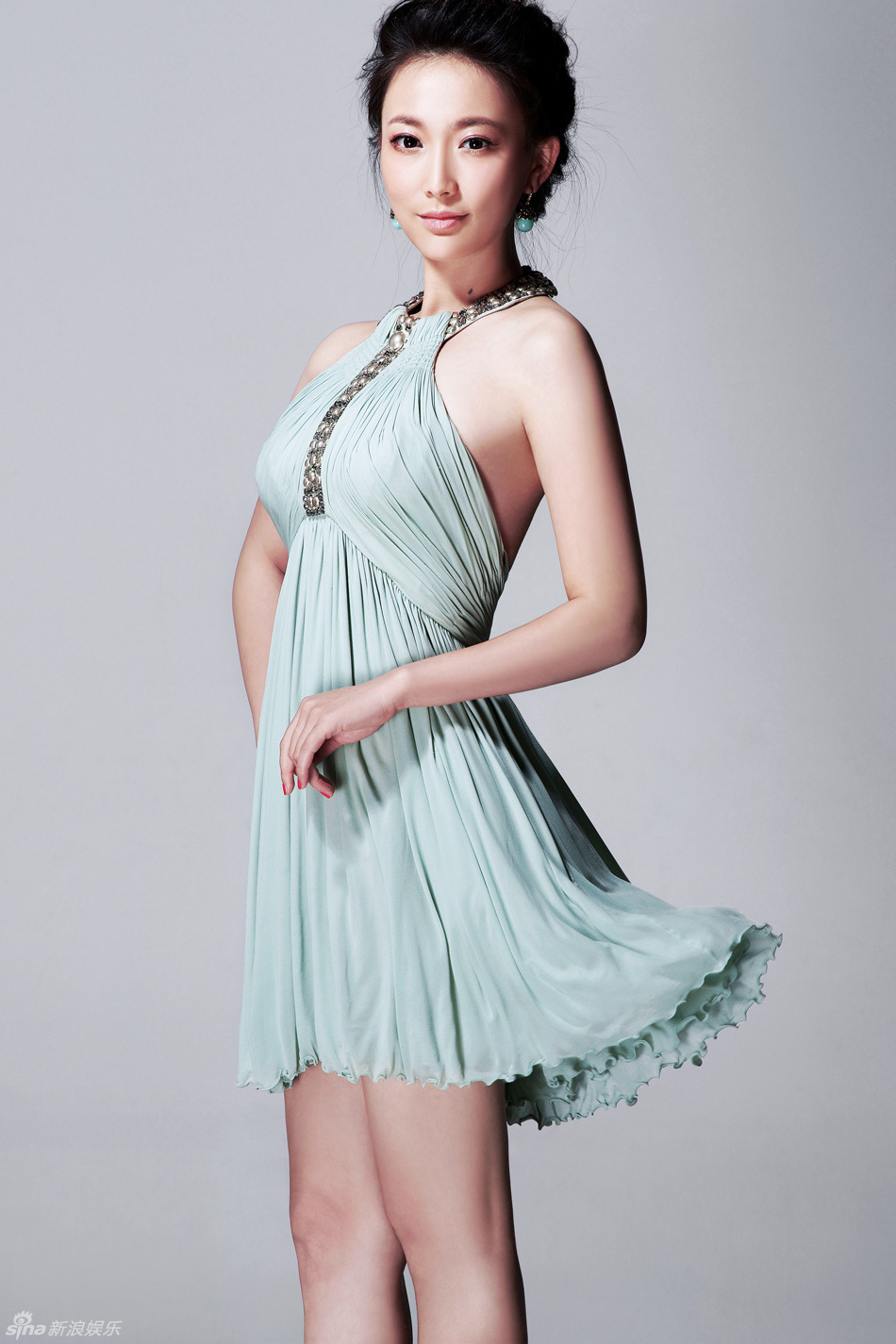 新浪娱乐讯 电视剧《囧人》的热播让郝洛钒饰演的"刁蛮富家女"惨遭