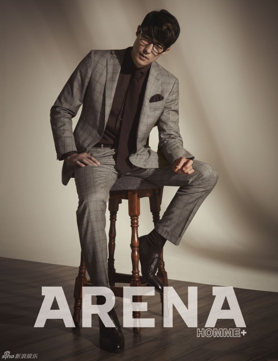 丹尼尔亨利显绅士魅力