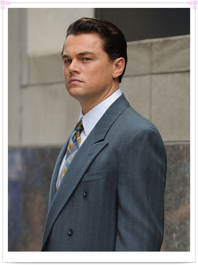 组图:莱昂纳多现身《华尔街之狼》片场_高清图集_新浪网