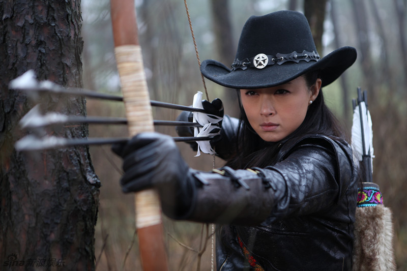 新浪娱乐讯 靳东和蒋欣主演的电视剧《箭在弦上》近期登陆北京等地面