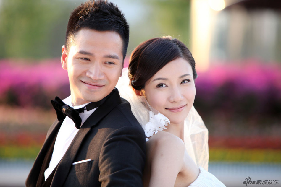 组图:《婚前协议》曝结婚照 何晟铭献吻_高清图集_新浪网