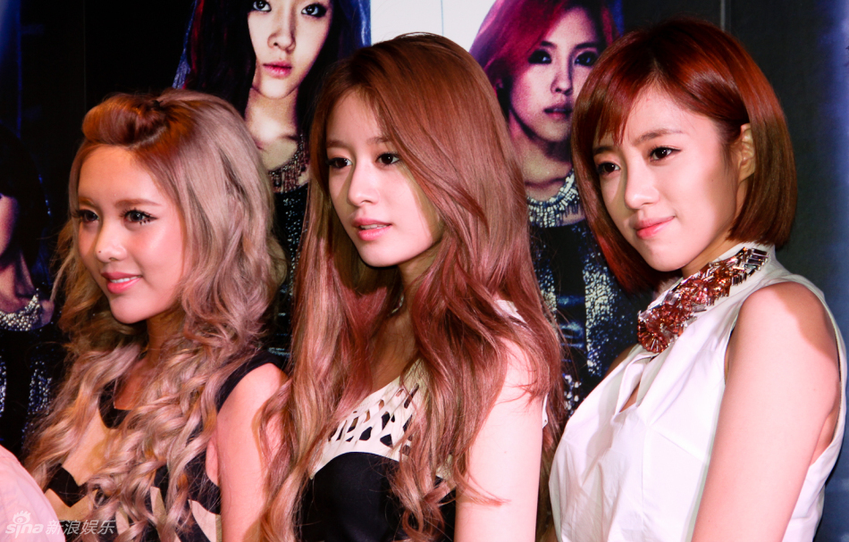高清组图:韩团t-ara香港首办演唱会_高清图集_新浪网