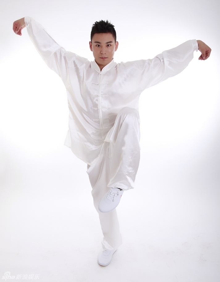 组图:《太极》袁晓超写真曝光 年轻版宗师武打卖萌_高清图集_新浪网