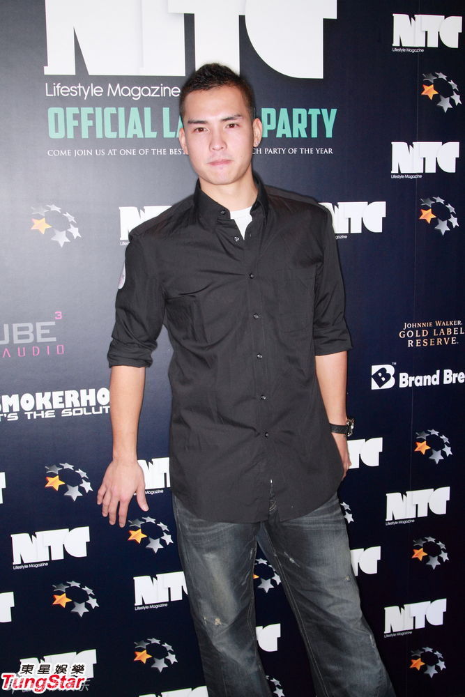 新浪娱乐讯 10月12日,某杂志在香港举办创刊发布派对,张柏文,何佩瑜