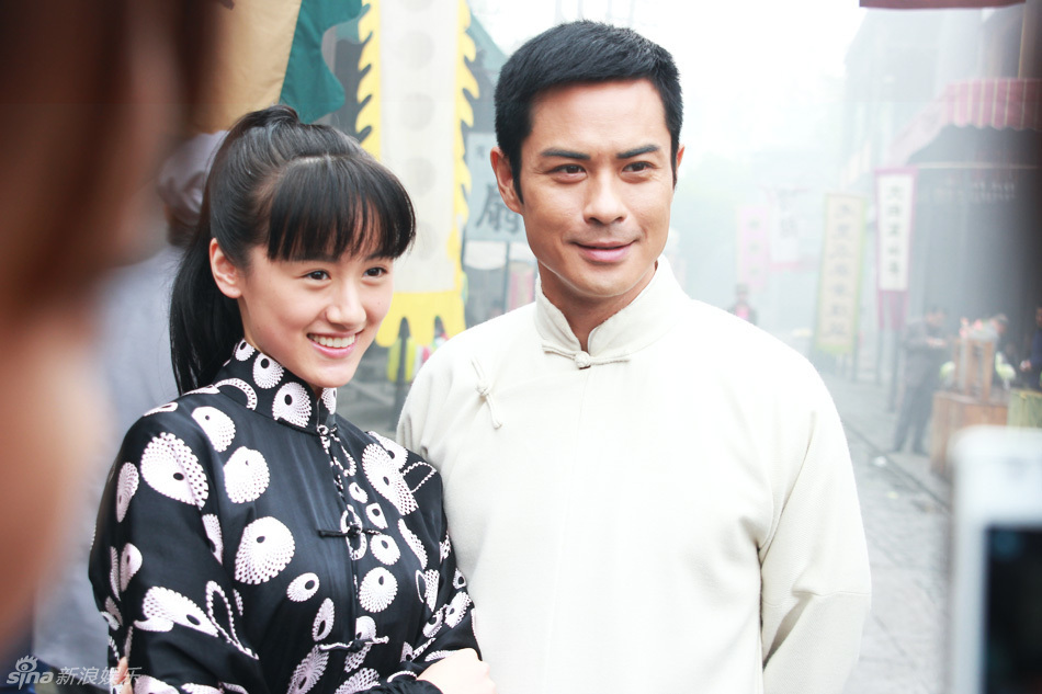 由苏州福纳公司出品,郑嘉颖,韩雪,刘小锋等主演的电视剧《叶问》正在