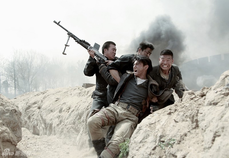 《炮火》吴奇隆三兄弟血战沙场