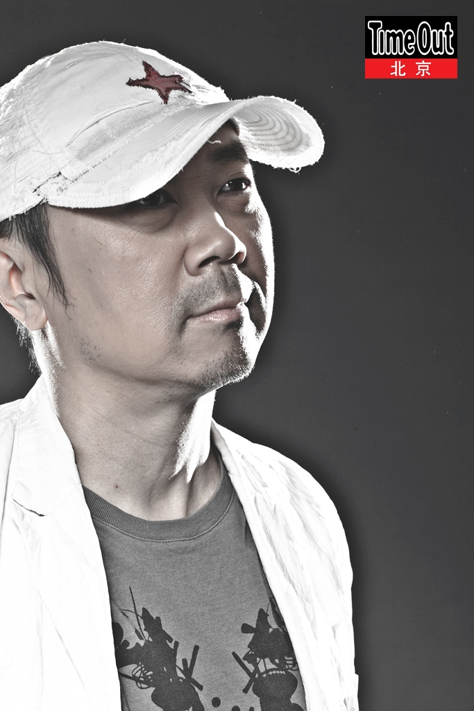 崔健登杂志亮出蓝色骨头