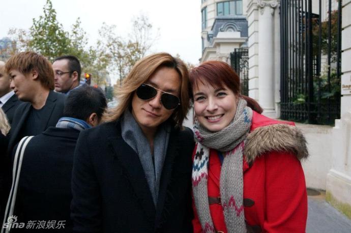 滨崎步与新男友浪漫游巴黎