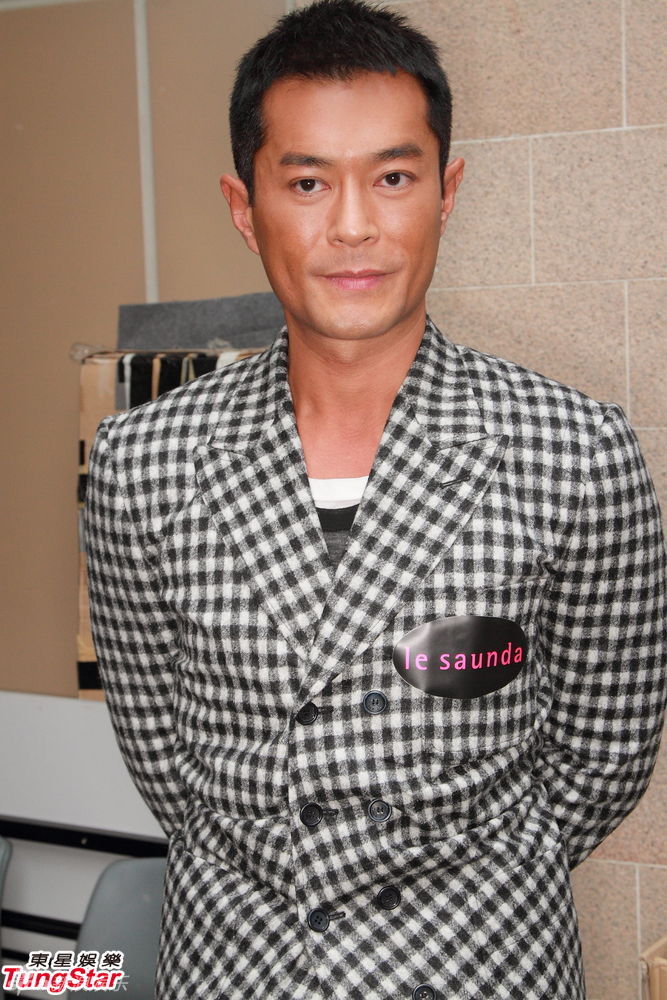 组图:古天乐帅气出席活动 欲反串女装示人_高清图集_新浪网