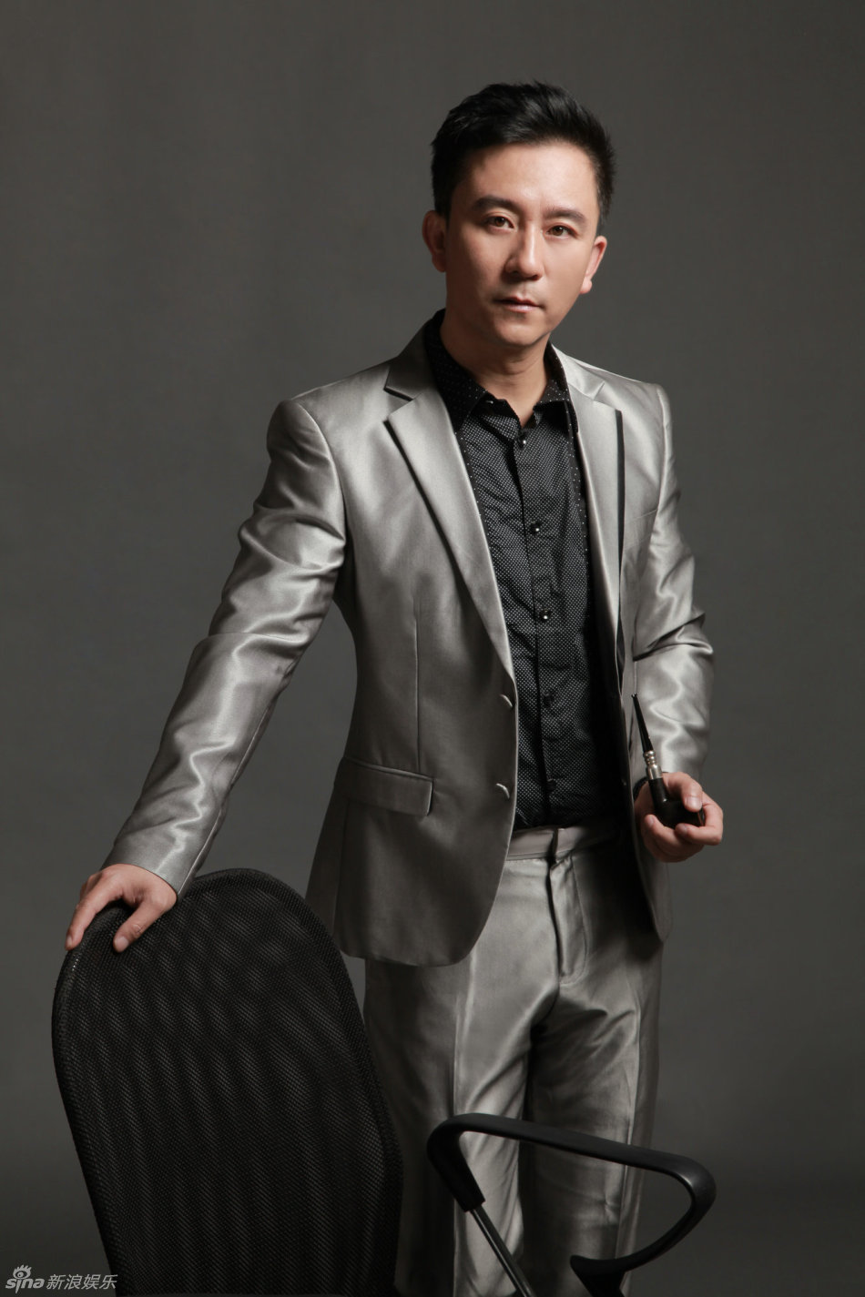 赵毅曝熟男写真