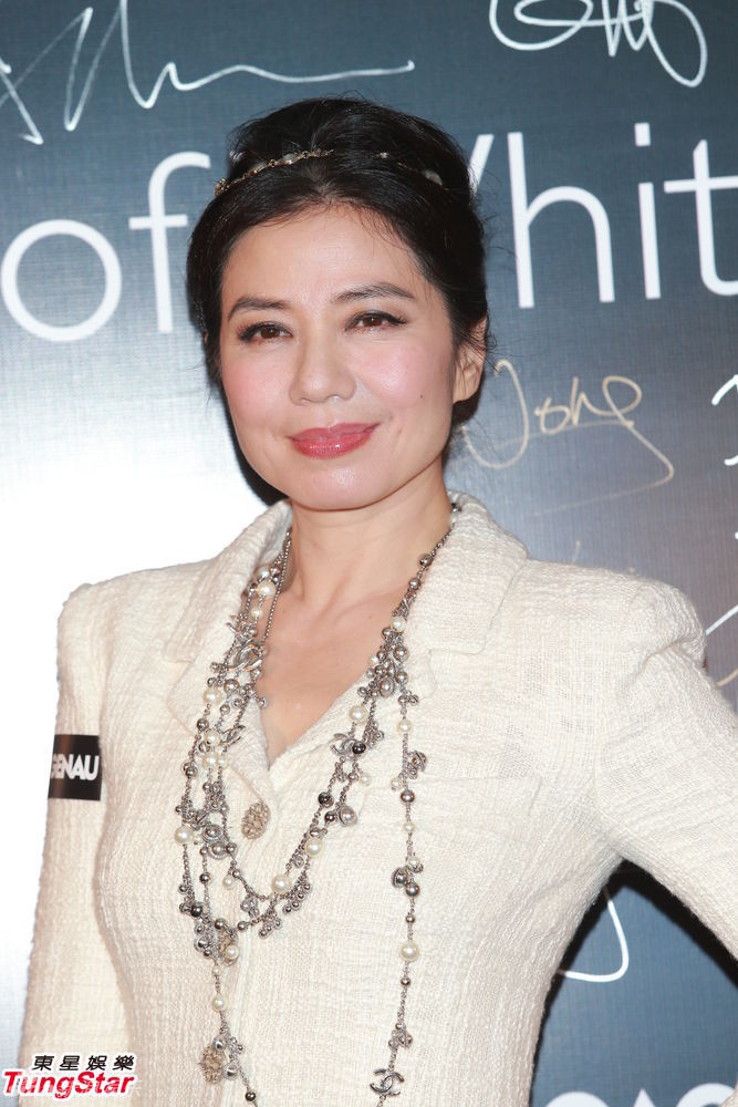 钟楚红甜笑妩媚