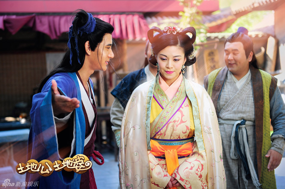 组图:《土地公土地婆》谭耀文穆婷婷秀搞怪功力_高清图集_新浪网