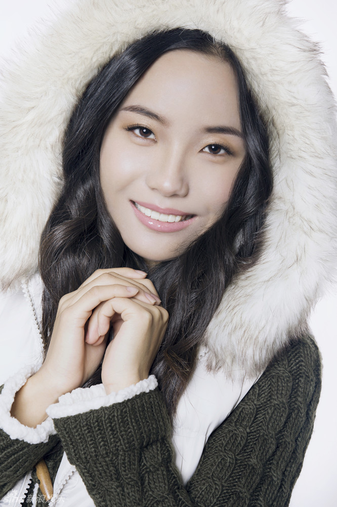 桑婷婷清新甜美写真