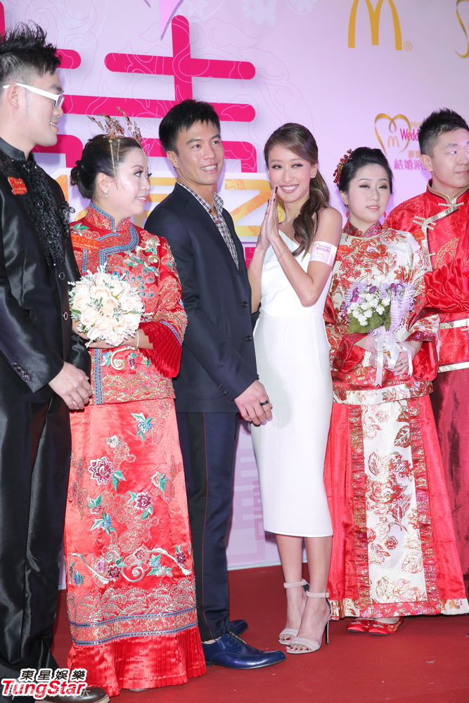 组图:安志杰谢婷婷亮相结婚派对 称还没求婚打算_高清图集_新浪网