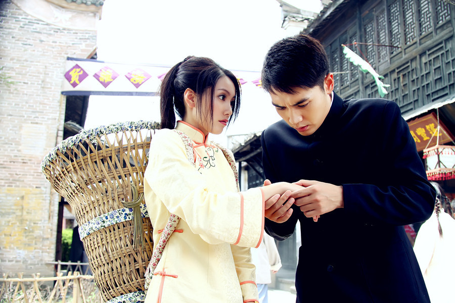 霍政谚林韦君剧照