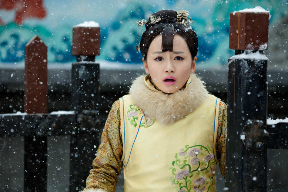 《美人无泪》乔乔在大雪中