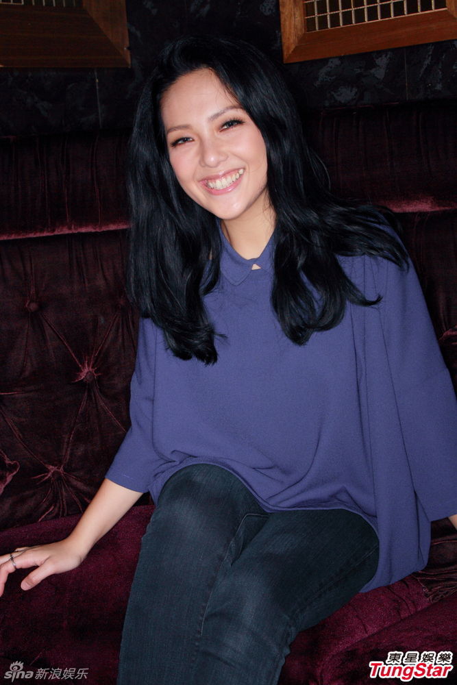 卫兰ktv与粉丝共乐