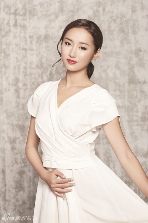 新浪娱乐讯 日前,慈文小花旦吕一最新一组杂志大片新鲜出炉,一向在