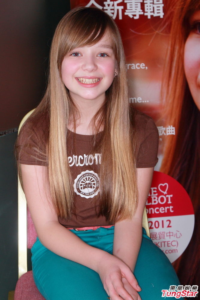 英国人气小天后connie talbot