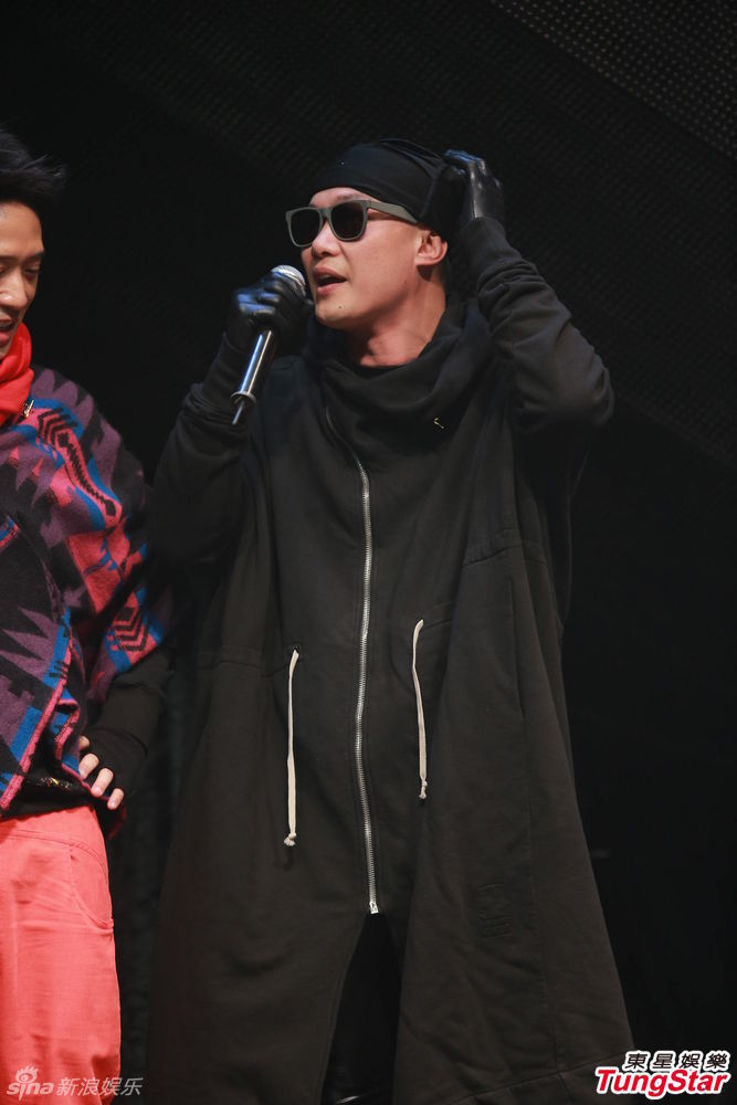 陈奕迅获至尊歌曲大奖