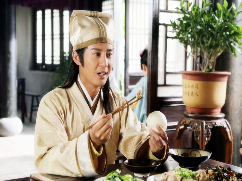 组图:《新白发魔女传》张天其智斗坑姐刘思彤_高清图集_新浪网