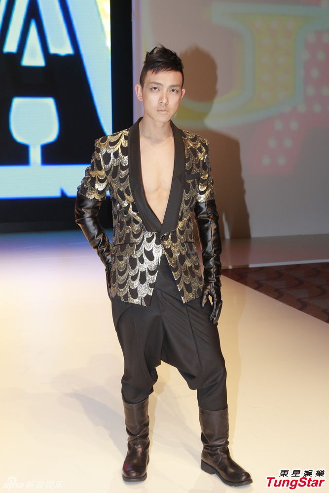 组图:霍震霆出言护郭晶晶 梁烈唯走秀只顾耍帅_高清图集_新浪网