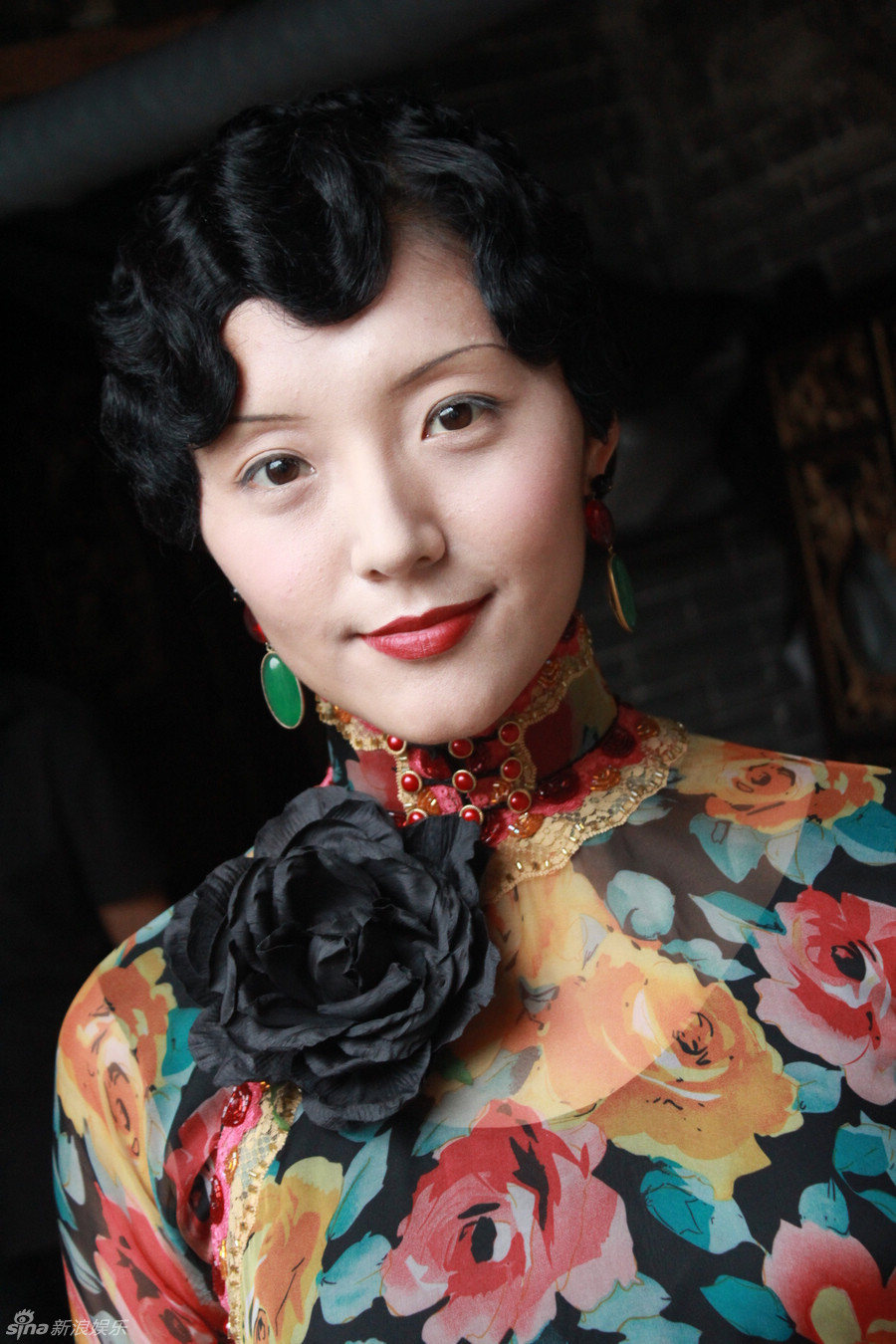 一代宗师房程程清丽侧颜