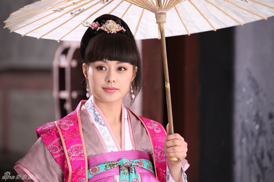 组图:王力可出演《隋唐演义》牵手严宽谈情_高清图集_新浪网