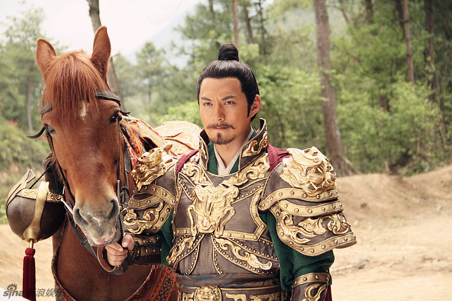 组图:严宽《隋唐演义》蓄须造型气质稳重_高清图集_新浪网