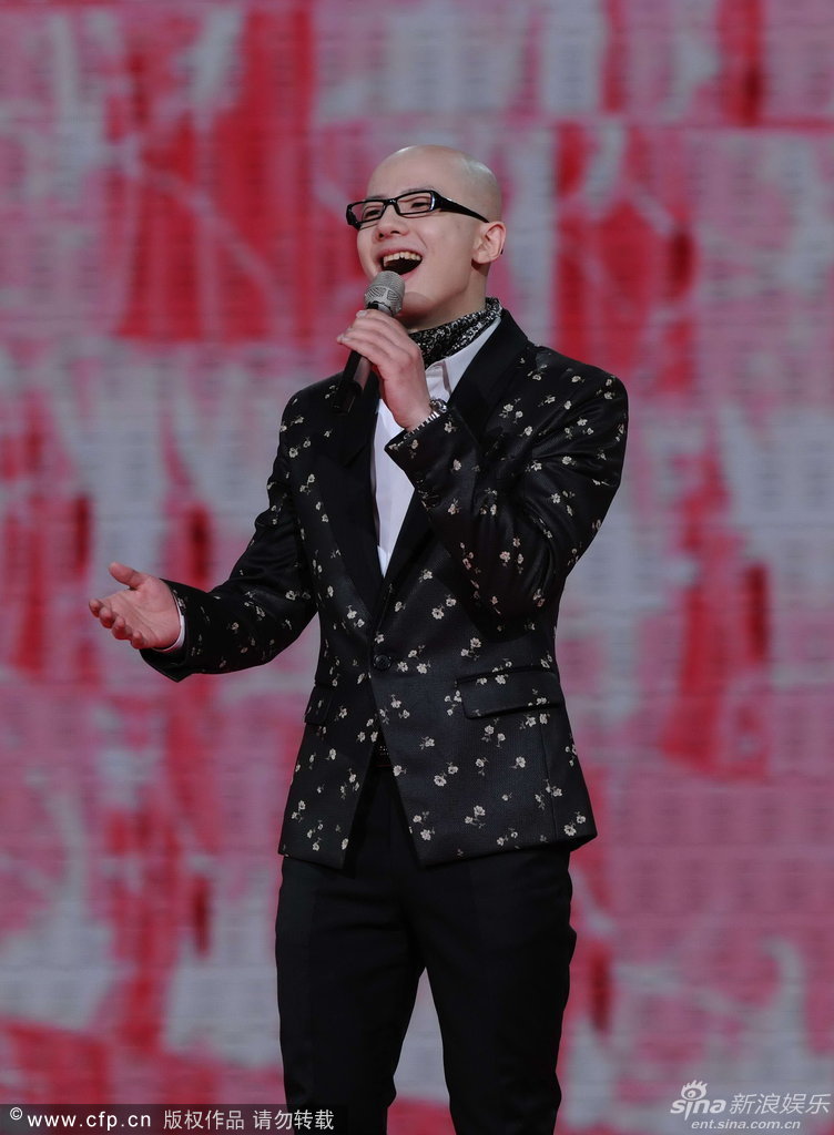 组图:央视春晚平安许艺娜阿普萨萨联唱_高清图集_新浪网