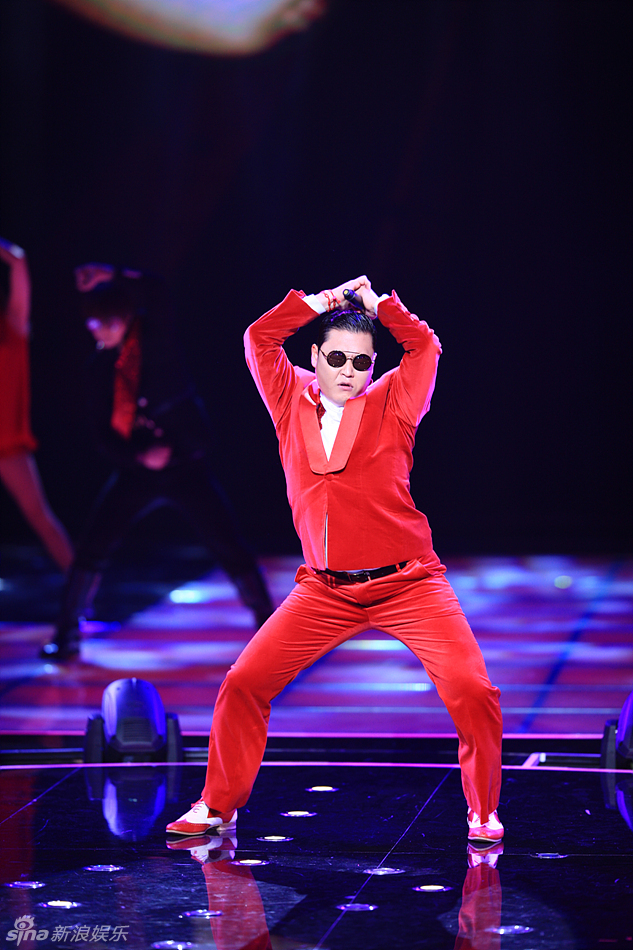 组图:东方卫视春晚鸟叔林志玲劲辣热舞_高清图集_新浪网