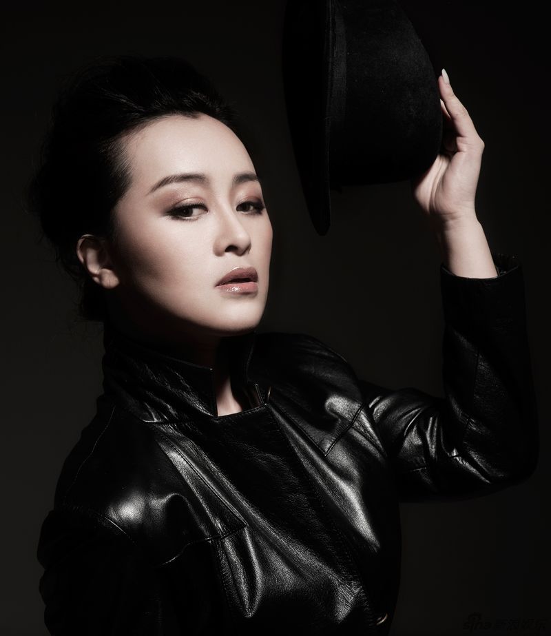 组图:王博冰火写真身材惹火妩媚风情_高清图集_新浪网