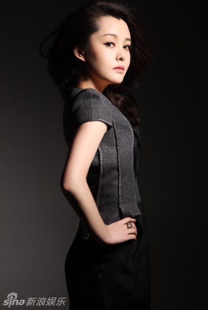 《独生子女的婆婆妈妈》在北京卫视红星剧场热播,剧中饰演白领艾语的