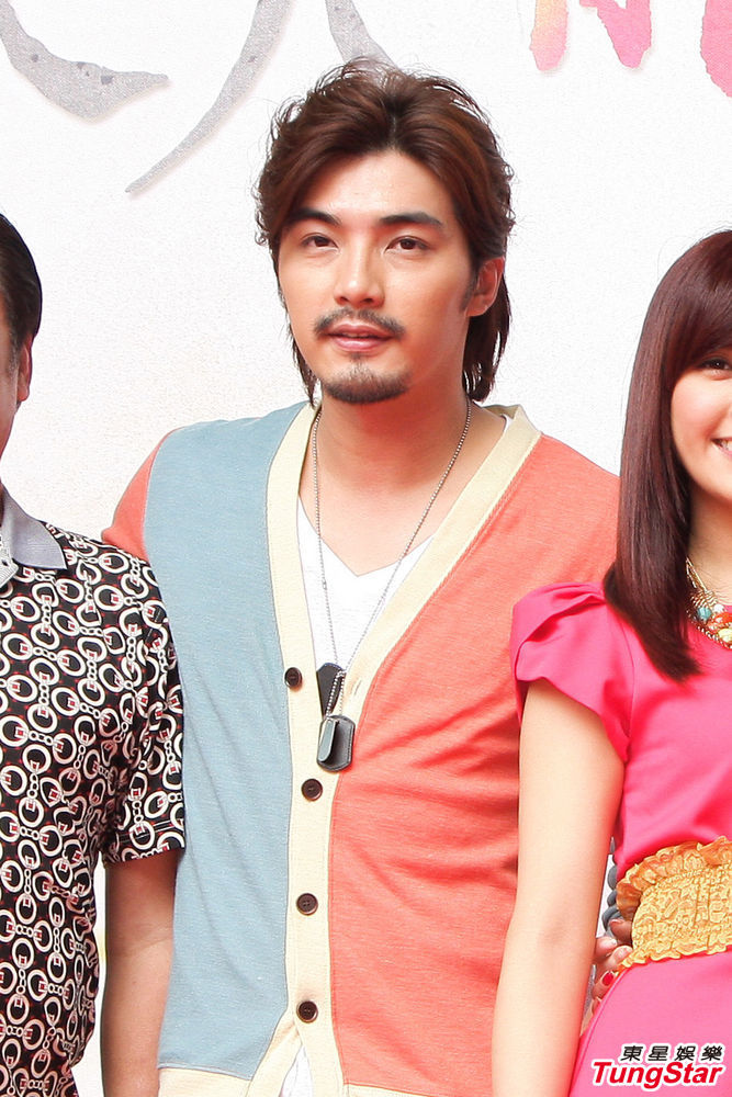 新浪娱乐讯 偶像剧《美人龙汤》播出后受到广大观众的欢迎,昨日(3月9