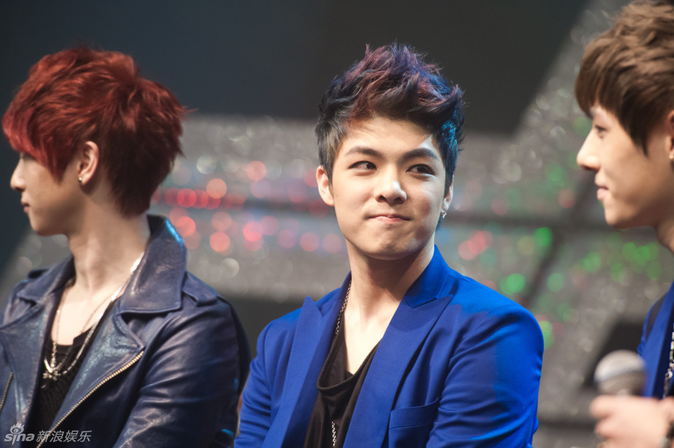 组图:男团m4m韩国出道 获beast赞高帅有才_高清图集_新浪网