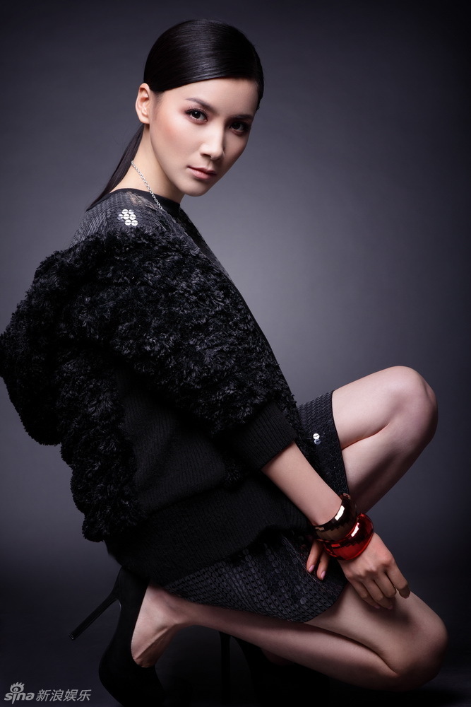 徐立拍精美妆容大片