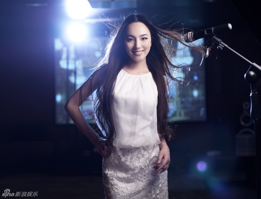 陈小朵北京演唱会:陈小朵写真_高清图集_新浪网