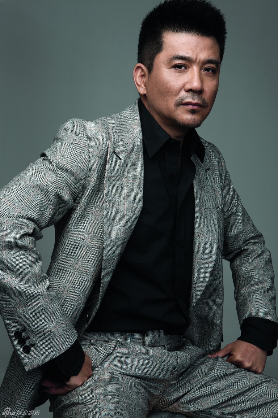 组图:《风情》特刊-率真大叔孙淳_高清图集_新浪网