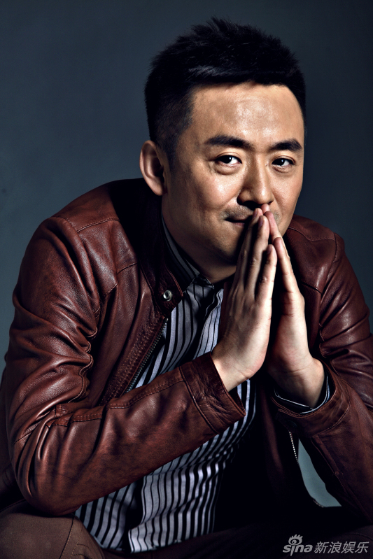 李坤霖最新写真曝光 帅大叔的时尚情怀