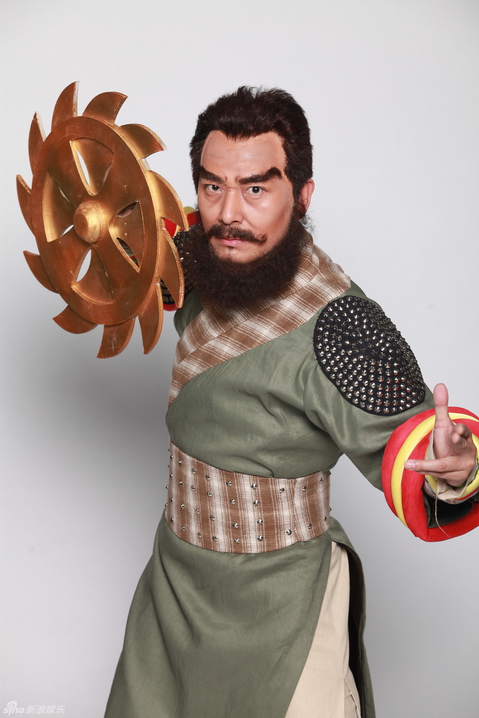 戴军扮金轮法王